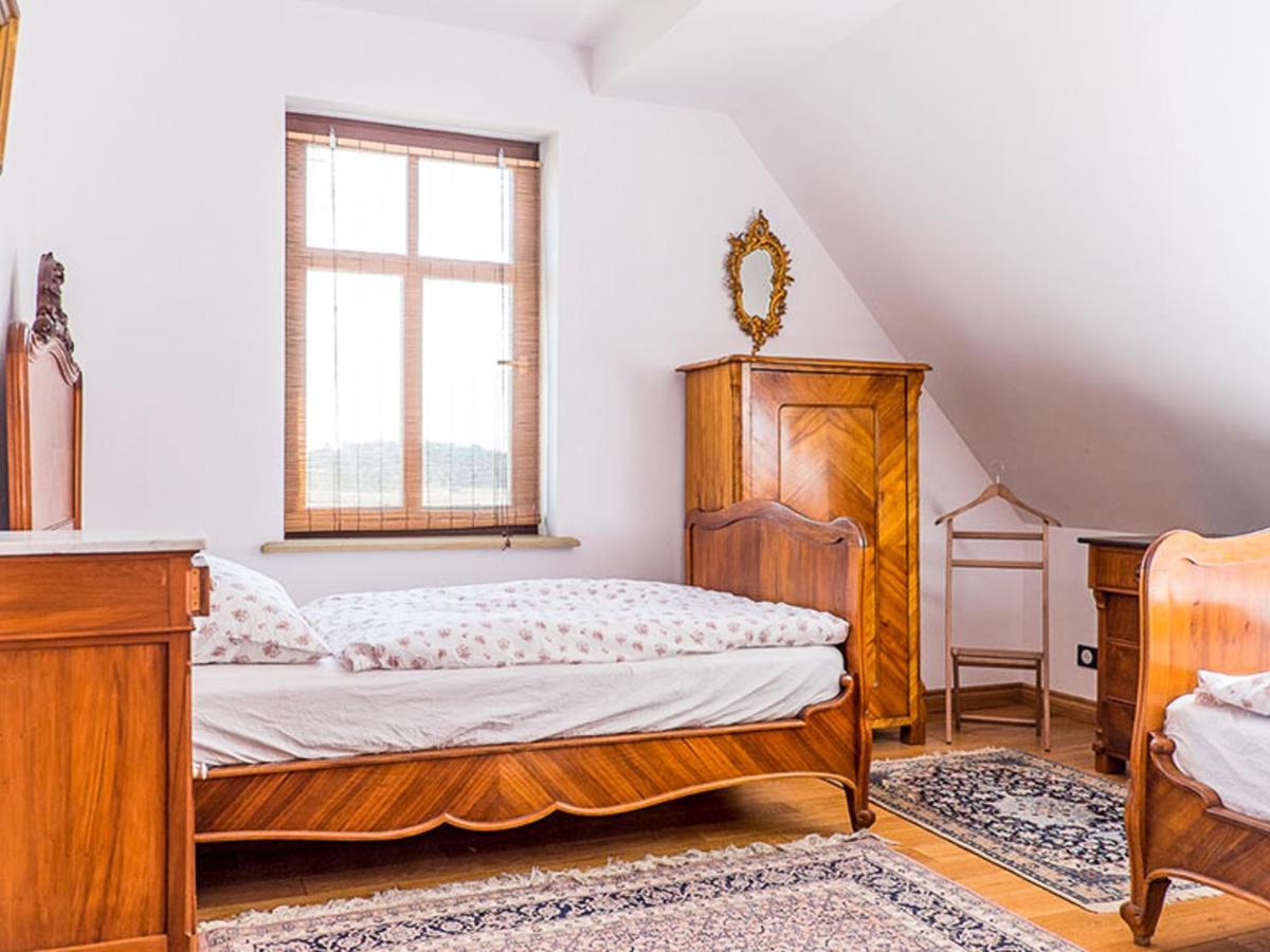 Bed and Breakfast Dwor Gogolewo Nad Warta Ksiaz Wielkopolski Экстерьер фото